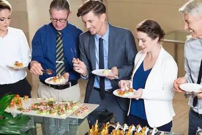 Como organizar o buffet na chácara?