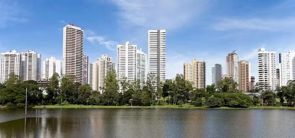 Chácara em Londrina com piscina e estrutura completa para eventos e lazer