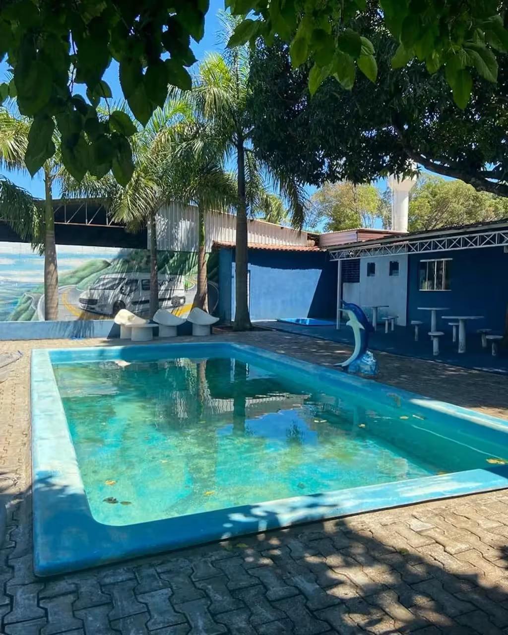 Recanto do Ganso II em Umuarama, PR - Capacidade para 100 pessoas - Com piscina, churrasqueira