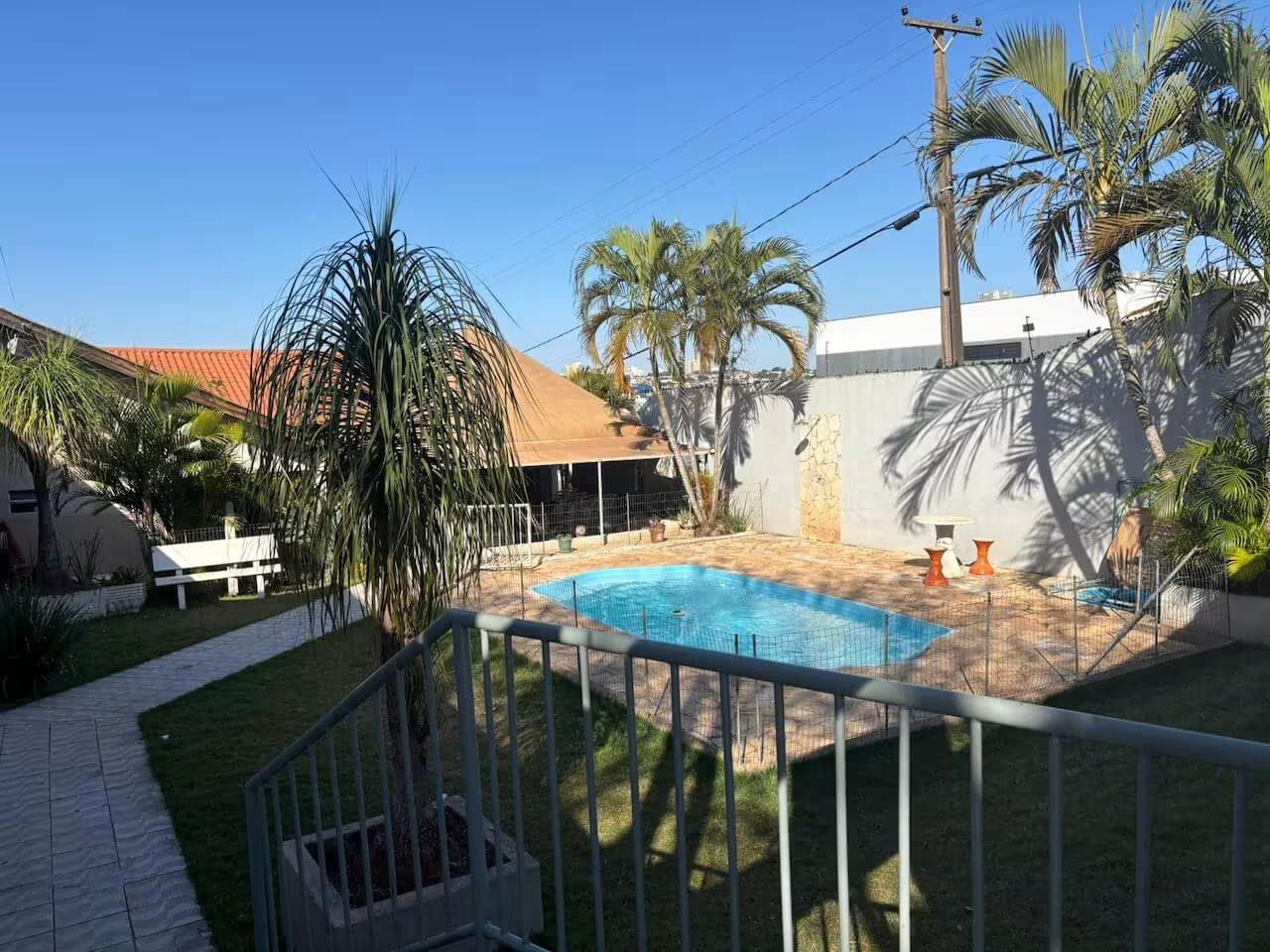 Espaço Festa Copacabana em Londrina, PR - Capacidade para 80 pessoas - Com piscina, salao_festa