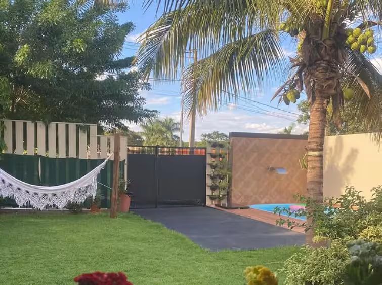 Espaço de Lazer Alvorada em Alvorada do Sul, PR - Capacidade para 15 pessoas - Com estacionamento, banheiros